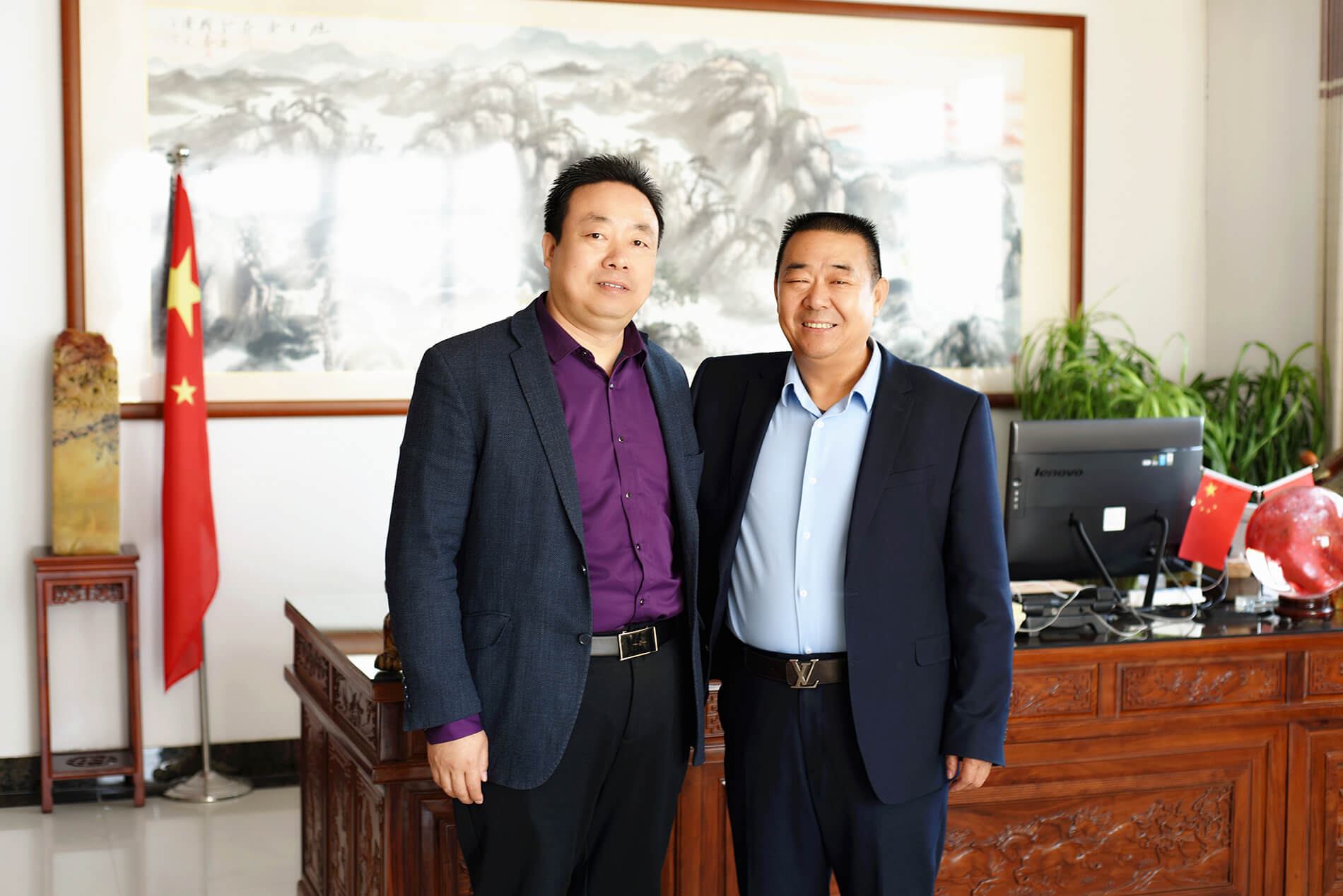 省汽配商會(huì)常務(wù)副會(huì)長(zhǎng)倪付慶來(lái)集團(tuán)參觀考察